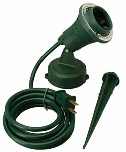 Woods 430 Outdoor Floodlight Fixture With Stake (6-Foot cord, 120V, Green)